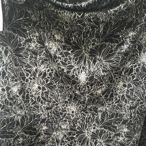 Lularoe Azure 3XL Black bkgrnd w/white floral